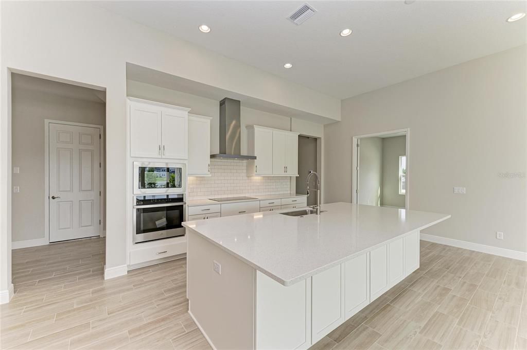 For Sale: $836,833 (5 beds, 4 baths, 3144 Square Feet)