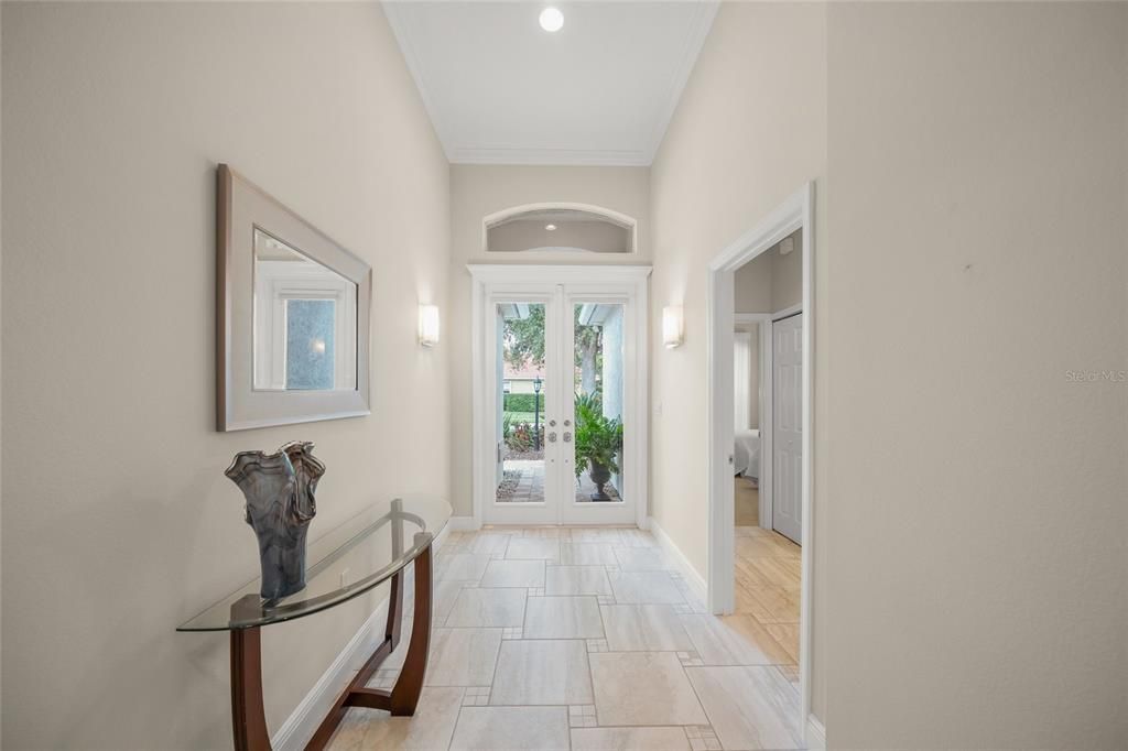 For Sale: $699,000 (3 beds, 2 baths, 1929 Square Feet)