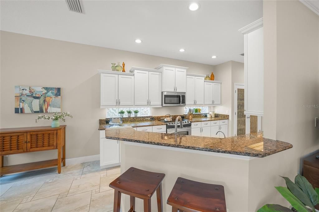 For Sale: $699,000 (3 beds, 2 baths, 1929 Square Feet)