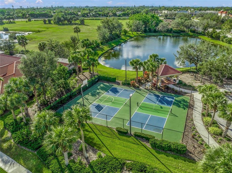 For Sale: $699,000 (3 beds, 2 baths, 1929 Square Feet)