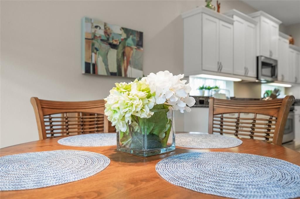 For Sale: $699,000 (3 beds, 2 baths, 1929 Square Feet)