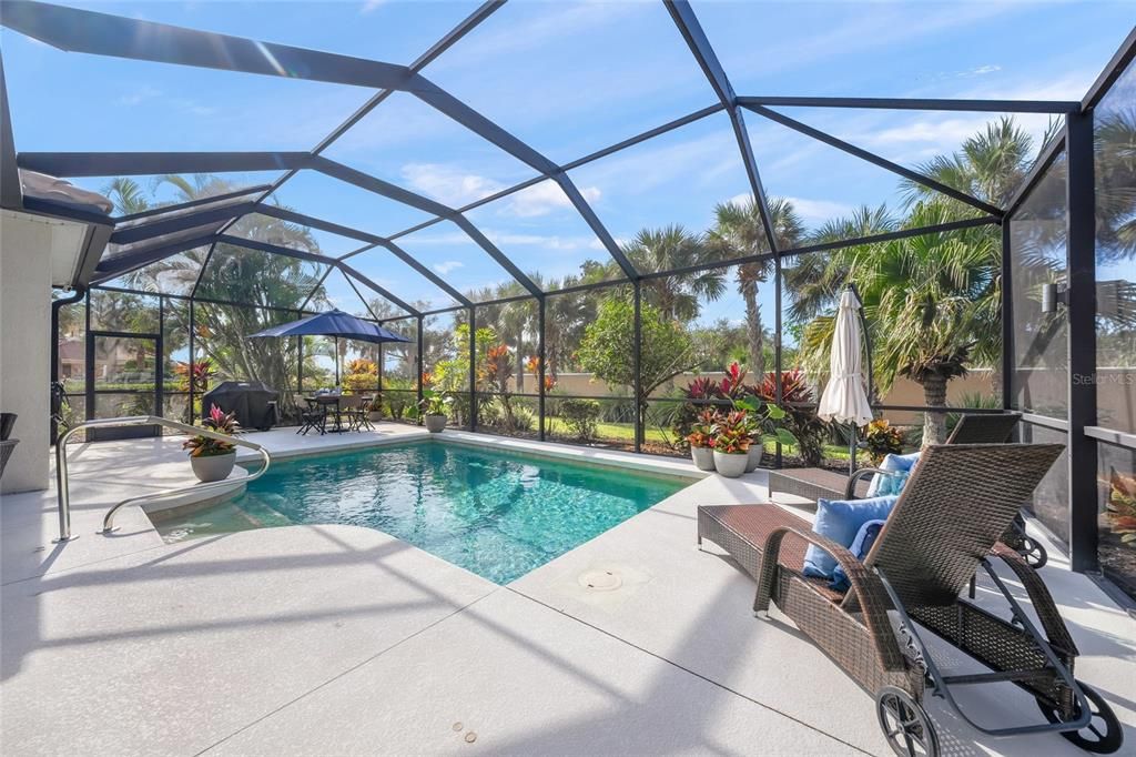 For Sale: $699,000 (3 beds, 2 baths, 1929 Square Feet)