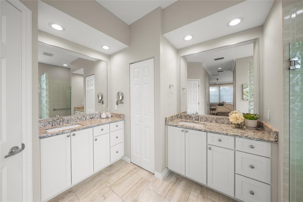 For Sale: $699,000 (3 beds, 2 baths, 1929 Square Feet)