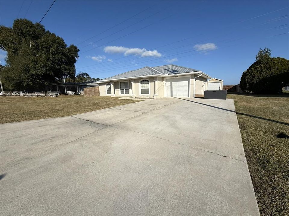 待售: $285,000 (3 贝兹, 2 浴室, 1155 平方英尺)