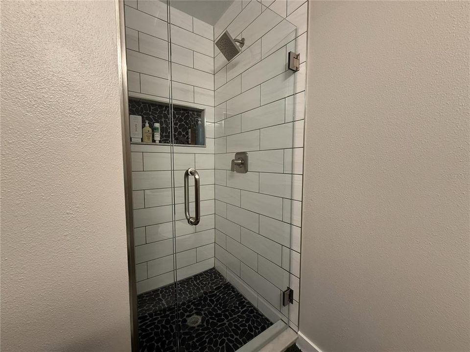 待售: $285,000 (3 贝兹, 2 浴室, 1155 平方英尺)