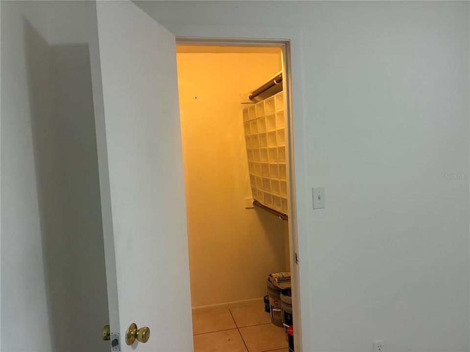 En Venta: $249,999 (2 camas, 2 baños, 1209 Pies cuadrados)