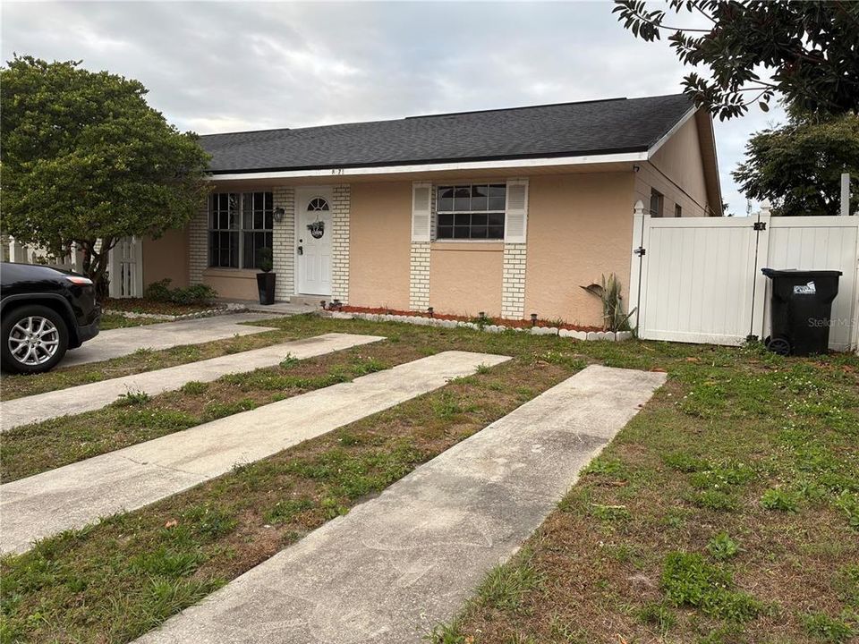 En Venta: $249,999 (2 camas, 2 baños, 1209 Pies cuadrados)