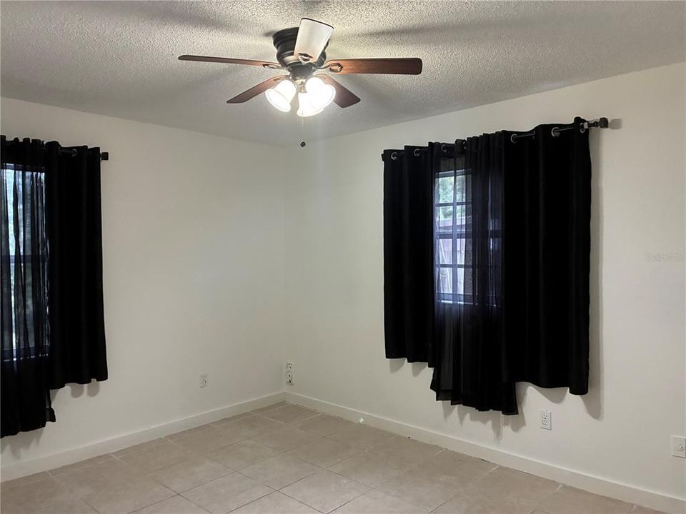 En Venta: $249,999 (2 camas, 2 baños, 1209 Pies cuadrados)