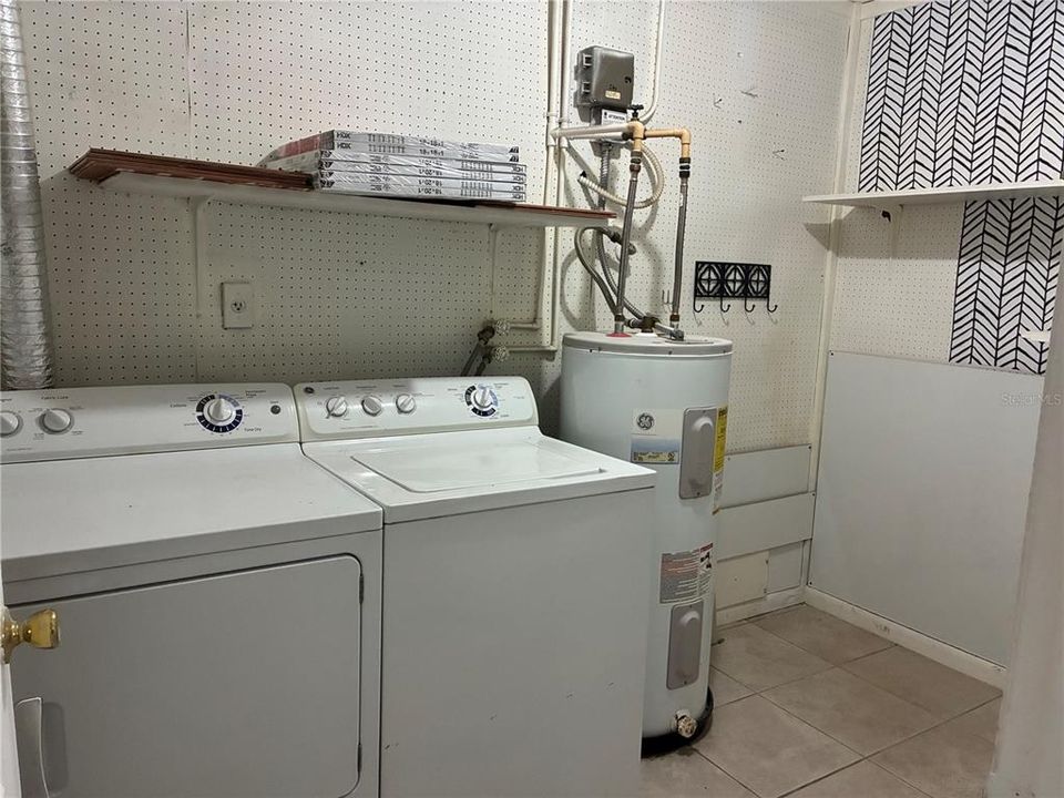 En Venta: $249,999 (2 camas, 2 baños, 1209 Pies cuadrados)