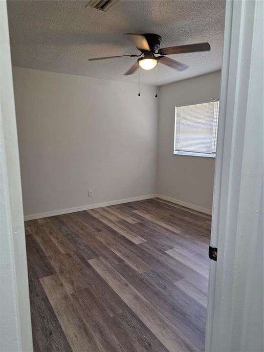 出租: $1,400 (2 贝兹, 1 浴室, 769 平方英尺)