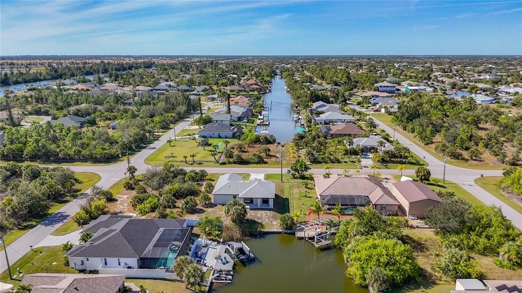For Sale: $479,000 (3 beds, 2 baths, 1686 Square Feet)