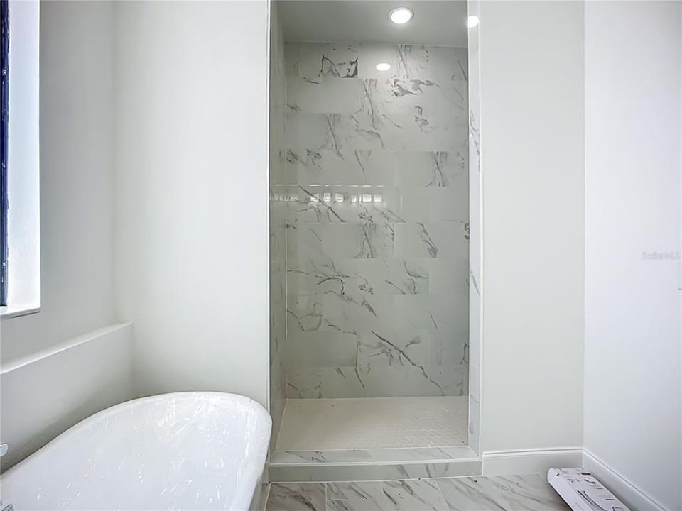 For Sale: $479,000 (3 beds, 2 baths, 1686 Square Feet)