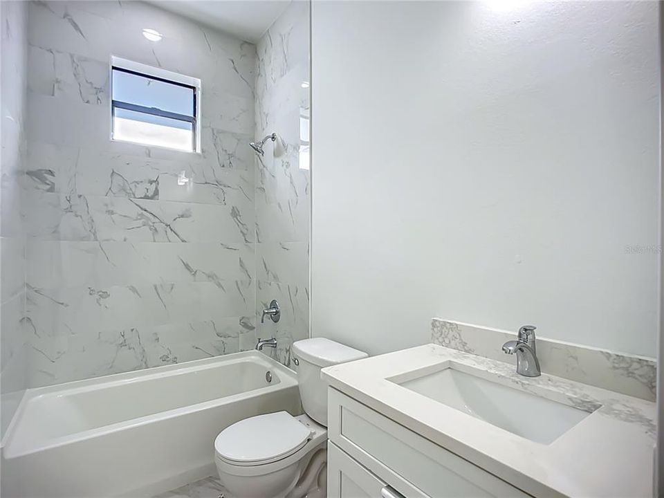For Sale: $479,000 (3 beds, 2 baths, 1686 Square Feet)