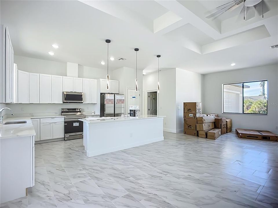 For Sale: $479,000 (3 beds, 2 baths, 1686 Square Feet)