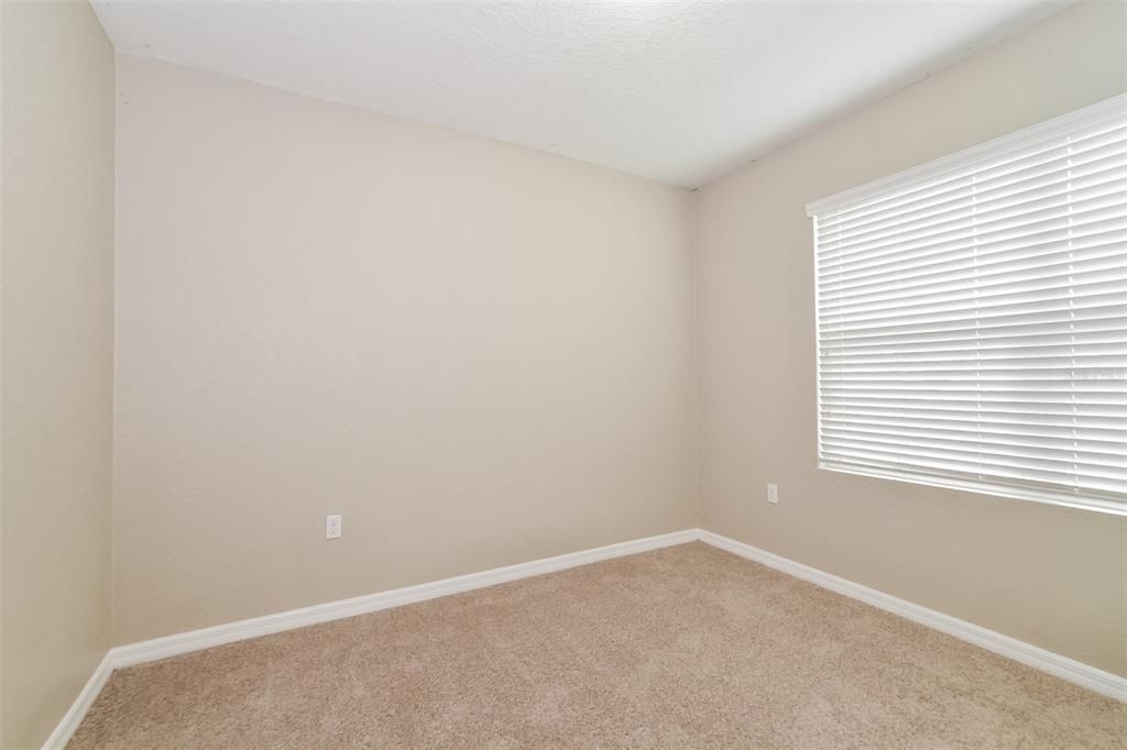 For Sale: $335,000 (4 beds, 2 baths, 1851 Square Feet)