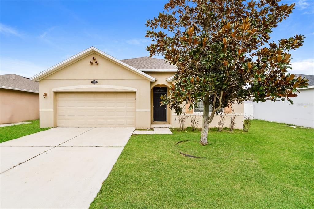 For Sale: $335,000 (4 beds, 2 baths, 1851 Square Feet)