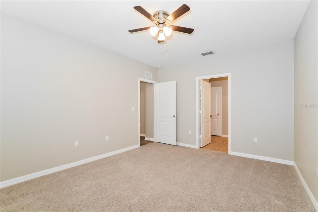 For Sale: $335,000 (4 beds, 2 baths, 1851 Square Feet)