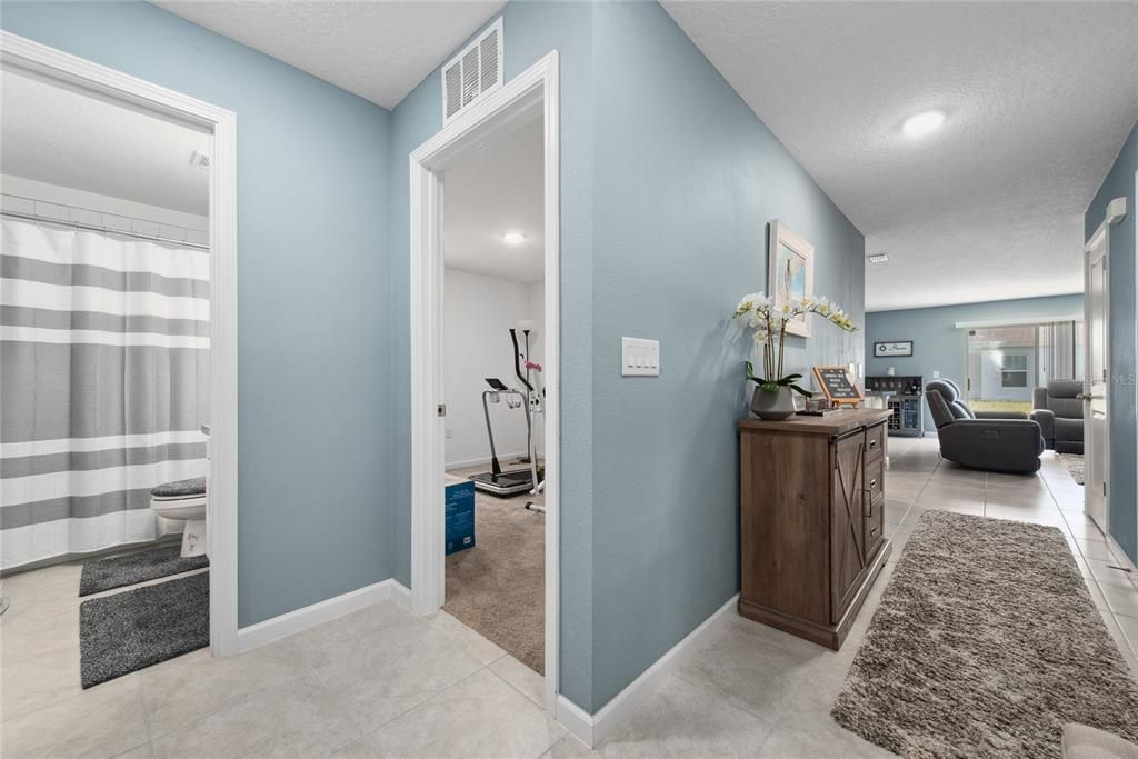 出租: $2,100 (3 贝兹, 2 浴室, 1405 平方英尺)