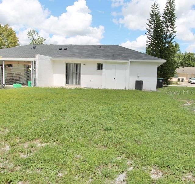 For Rent: $1,645 (2 beds, 2 baths, 837 Square Feet)