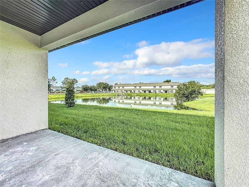 For Rent: $2,250 (4 beds, 2 baths, 2004 Square Feet)