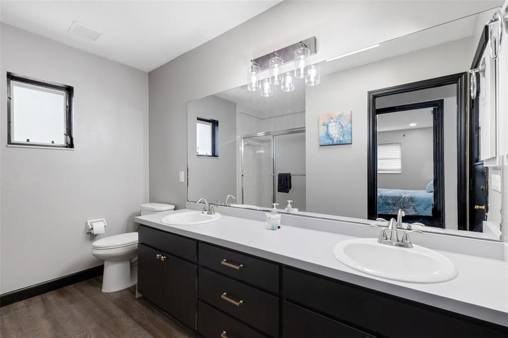 For Sale: $449,000 (4 beds, 2 baths, 1775 Square Feet)