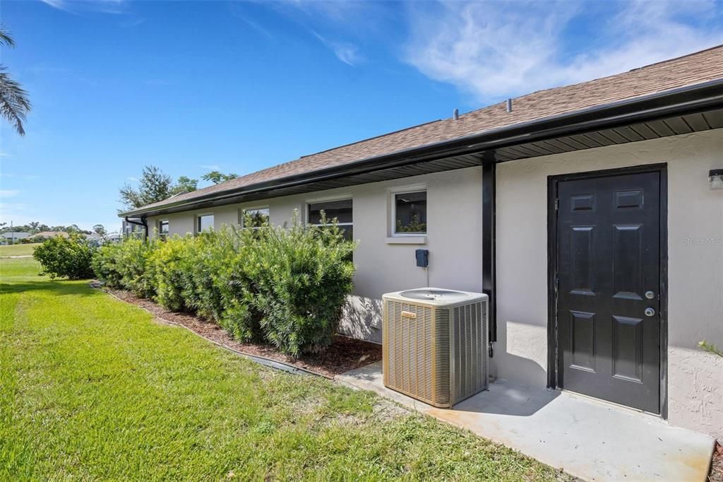 For Sale: $449,000 (4 beds, 2 baths, 1775 Square Feet)