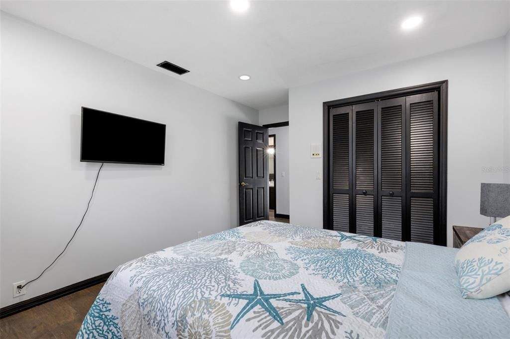 For Sale: $449,000 (4 beds, 2 baths, 1775 Square Feet)