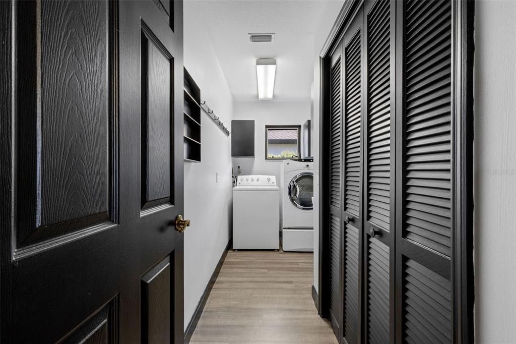 For Sale: $449,000 (4 beds, 2 baths, 1775 Square Feet)