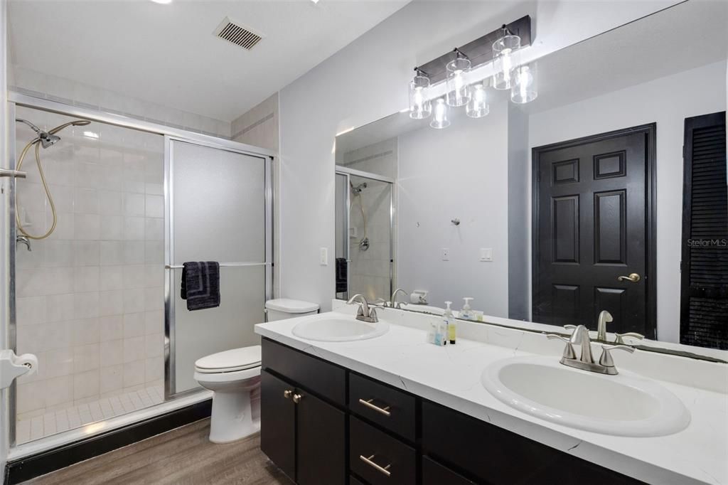 For Sale: $449,000 (4 beds, 2 baths, 1775 Square Feet)