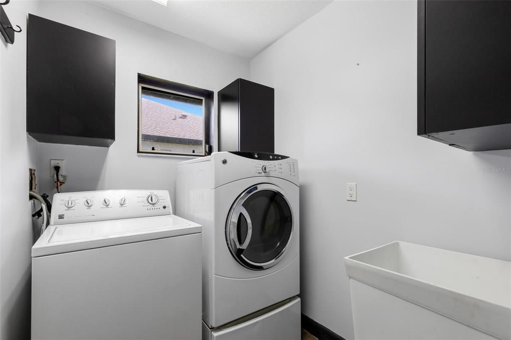 For Sale: $449,000 (4 beds, 2 baths, 1775 Square Feet)