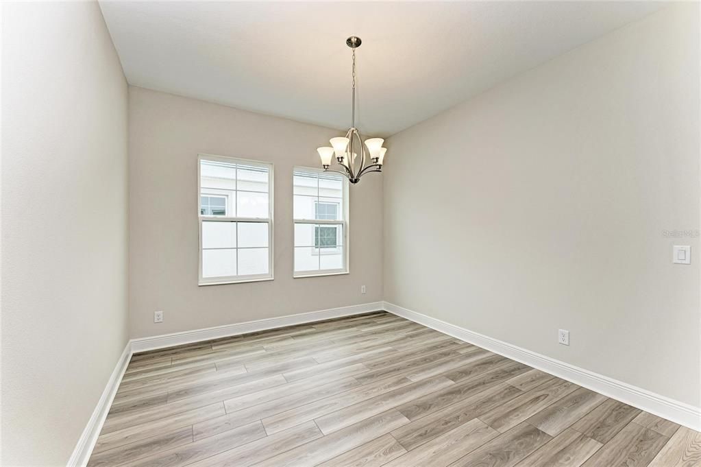 For Sale: $633,270 (5 beds, 3 baths, 3381 Square Feet)