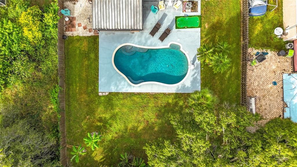 En Venta: $449,000 (4 camas, 2 baños, 1400 Pies cuadrados)