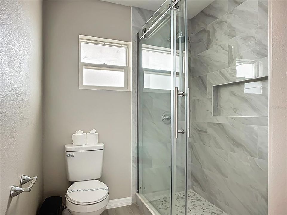 For Sale: $469,000 (3 beds, 2 baths, 1636 Square Feet)