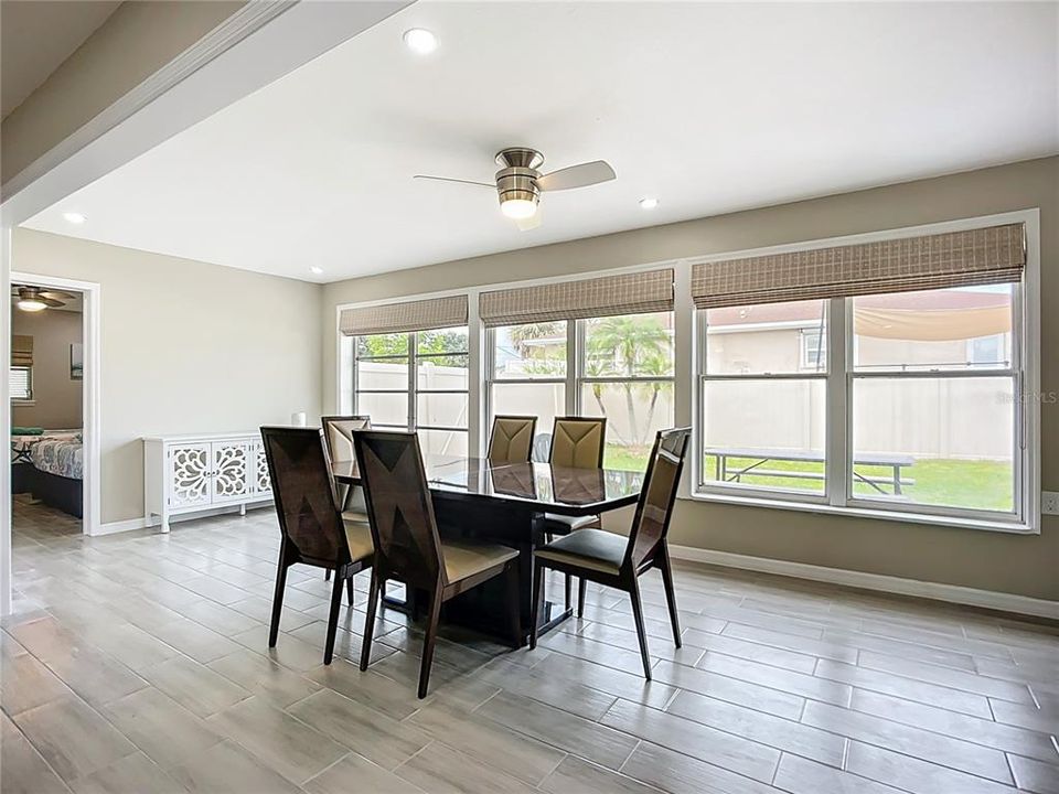 For Sale: $469,000 (3 beds, 2 baths, 1636 Square Feet)