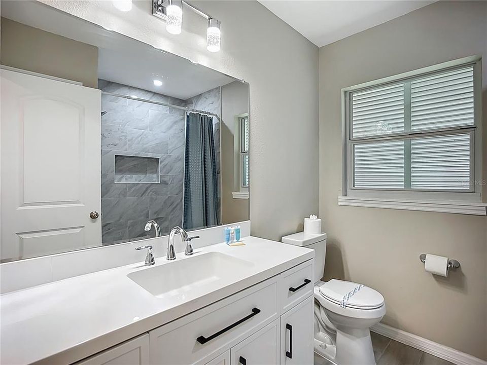 For Sale: $469,000 (3 beds, 2 baths, 1636 Square Feet)