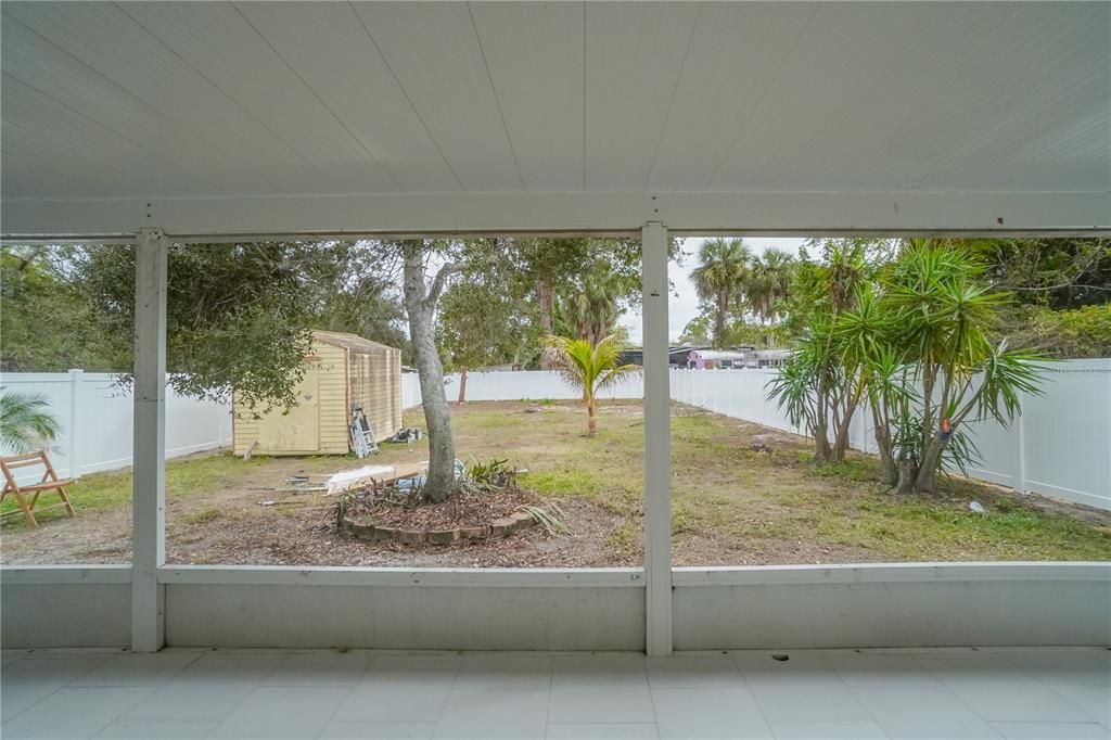 For Sale: $359,800 (3 beds, 2 baths, 1016 Square Feet)