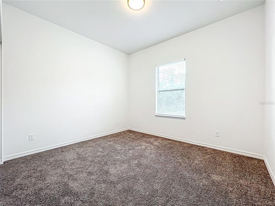 На продажу: $359,900 (3 спален, 2 ванн, 1637 Квадратных фут)