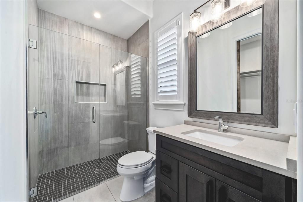 待售: $2,599,000 (6 贝兹, 5 浴室, 3946 平方英尺)