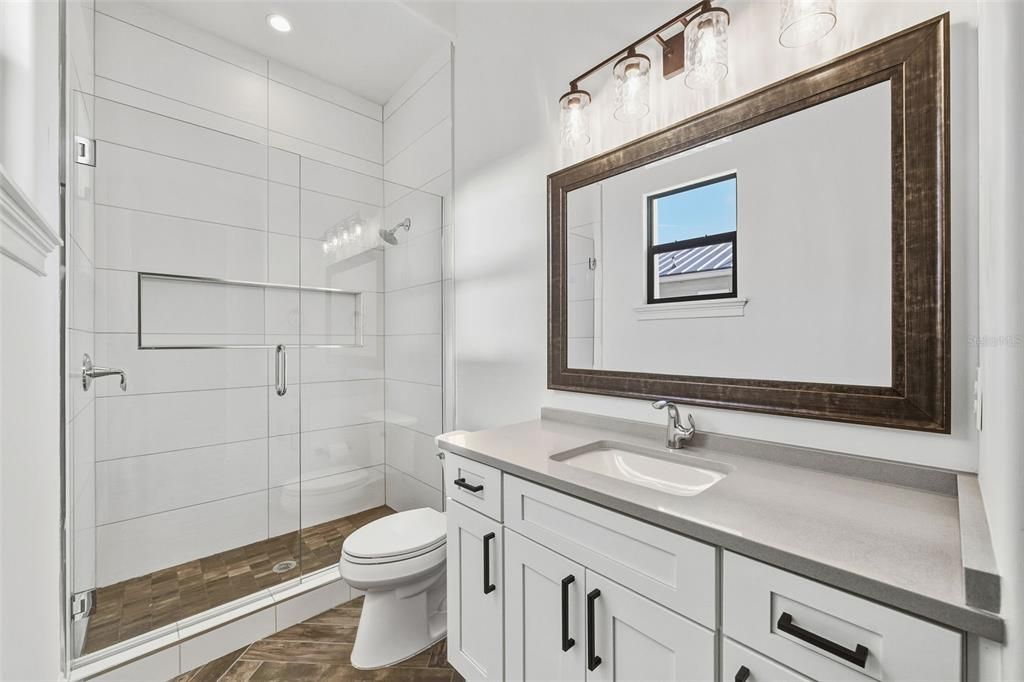 待售: $2,599,000 (6 贝兹, 5 浴室, 3946 平方英尺)