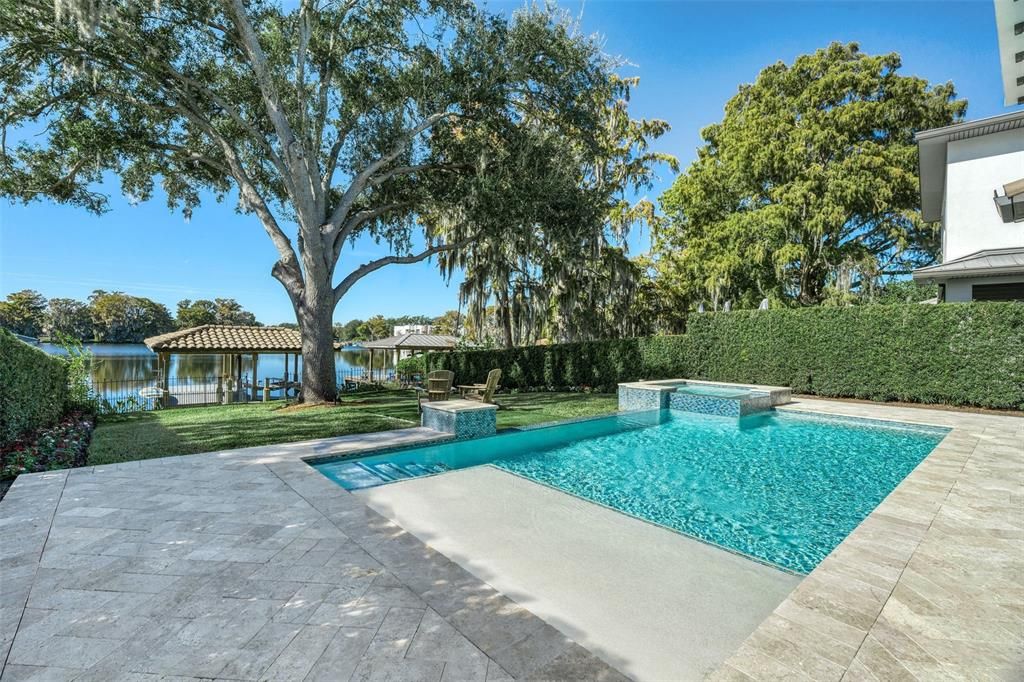 待售: $2,599,000 (6 贝兹, 5 浴室, 3946 平方英尺)