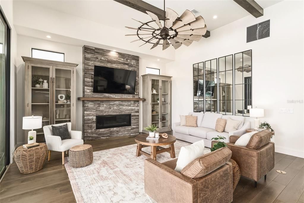 待售: $2,599,000 (6 贝兹, 5 浴室, 3946 平方英尺)