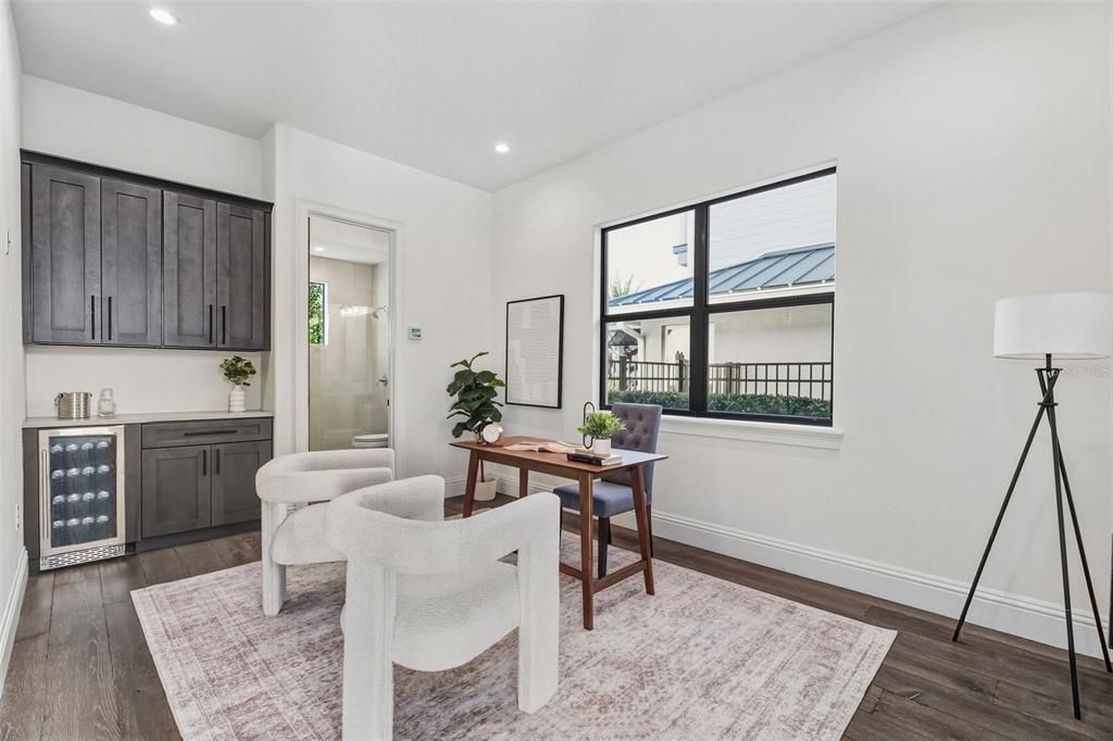 待售: $2,599,000 (6 贝兹, 5 浴室, 3946 平方英尺)