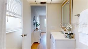 В аренду: $3,500 (2 спален, 2 ванн, 1260 Квадратных фут)