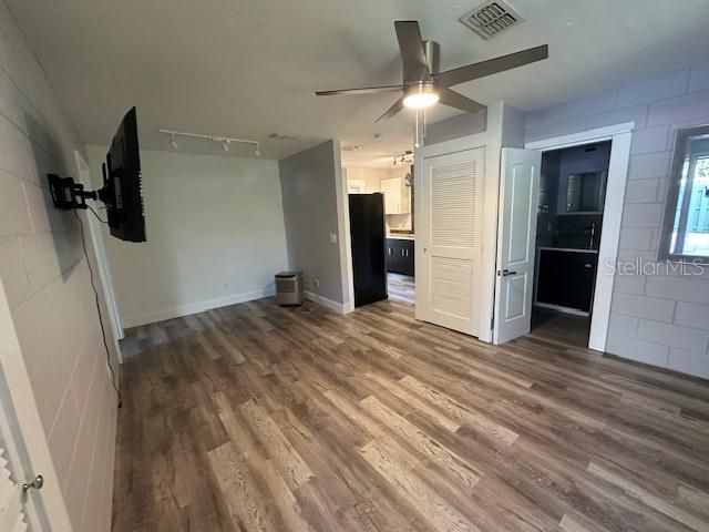 For Rent: $1,495 (1 beds, 1 baths, 536 Square Feet)
