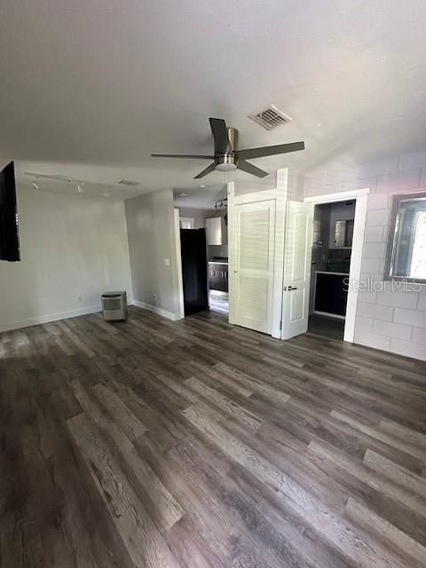 For Rent: $1,495 (1 beds, 1 baths, 536 Square Feet)