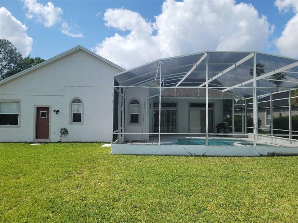 For Rent: $2,945 (4 beds, 3 baths, 2457 Square Feet)