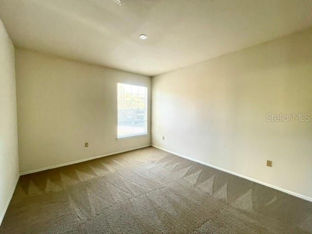 For Rent: $1,495 (1 beds, 1 baths, 821 Square Feet)