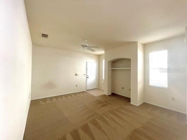 For Rent: $1,495 (1 beds, 1 baths, 821 Square Feet)