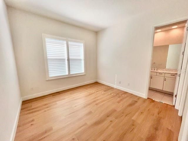 В аренду: $3,145 (3 спален, 3 ванн, 2456 Квадратных фут)