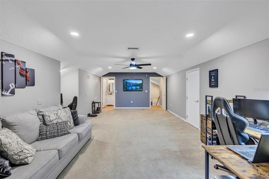 待售: $925,000 (5 贝兹, 3 浴室, 3479 平方英尺)